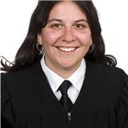 Profesora de primaria imparte clases particulares online a niños de primaria e ESO